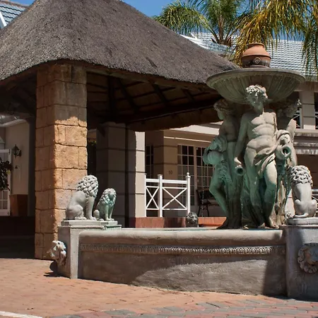 Summerview Guest Lodge-2